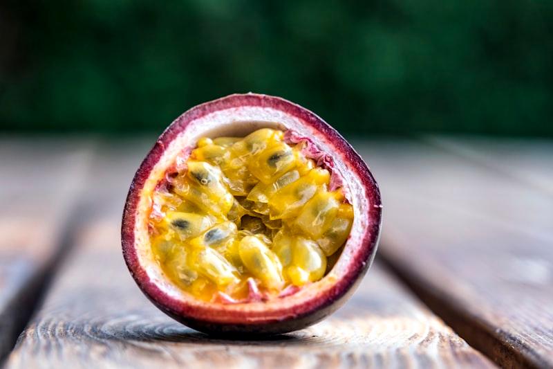 Purple Passion Fruit - Thumbnail 3
